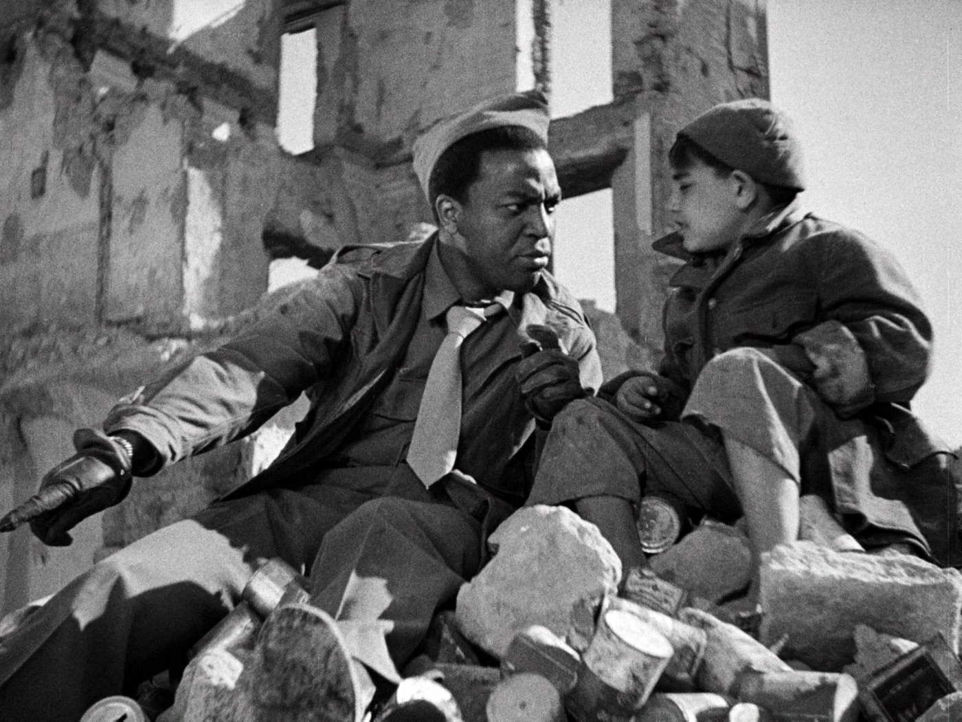 Paisà - rassegna quando il Fronte era da noi cinema Fronte del porto